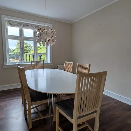 5 Person In * Tranekær